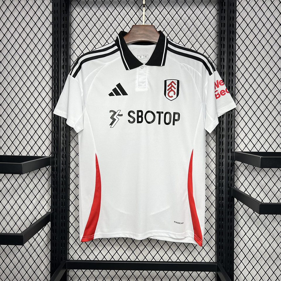 Fulham Equipamento Principal 2024/25 8