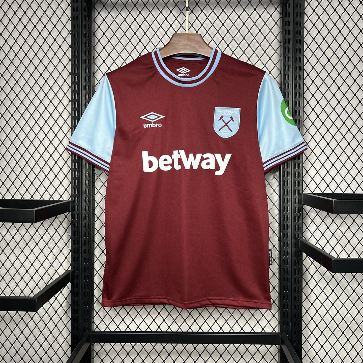 West Ham Equipamento Principal 2024/25 6