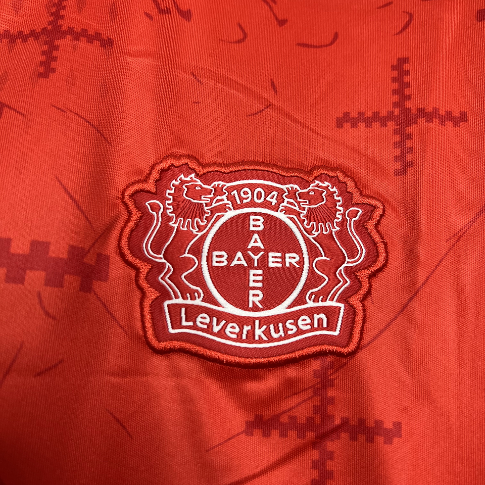 Bayer Leverkusen Equipamento Principal 2024/25 3