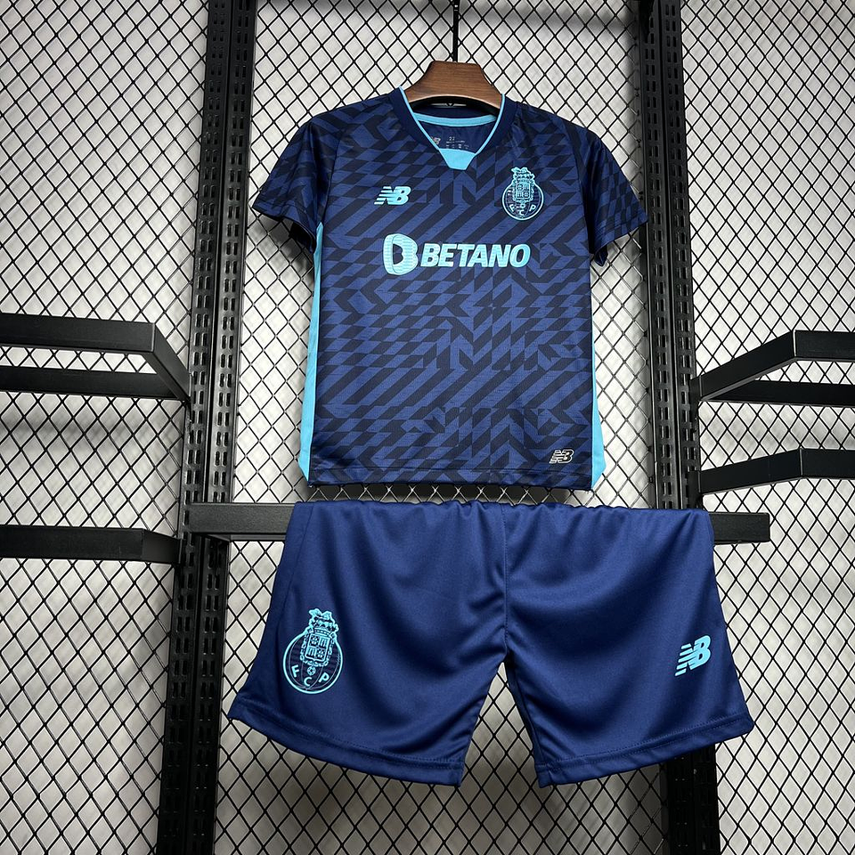 Porto Terceiro Equipamento  2024/25 Kit Criança 1
