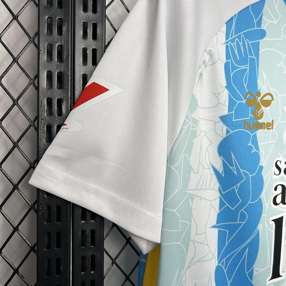 Málaga Equipamento Principal 2024/25 8