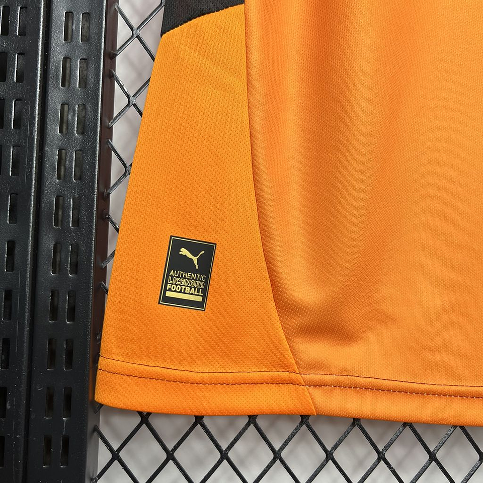 Galatarasay Equipamento Principal 2024/25 3