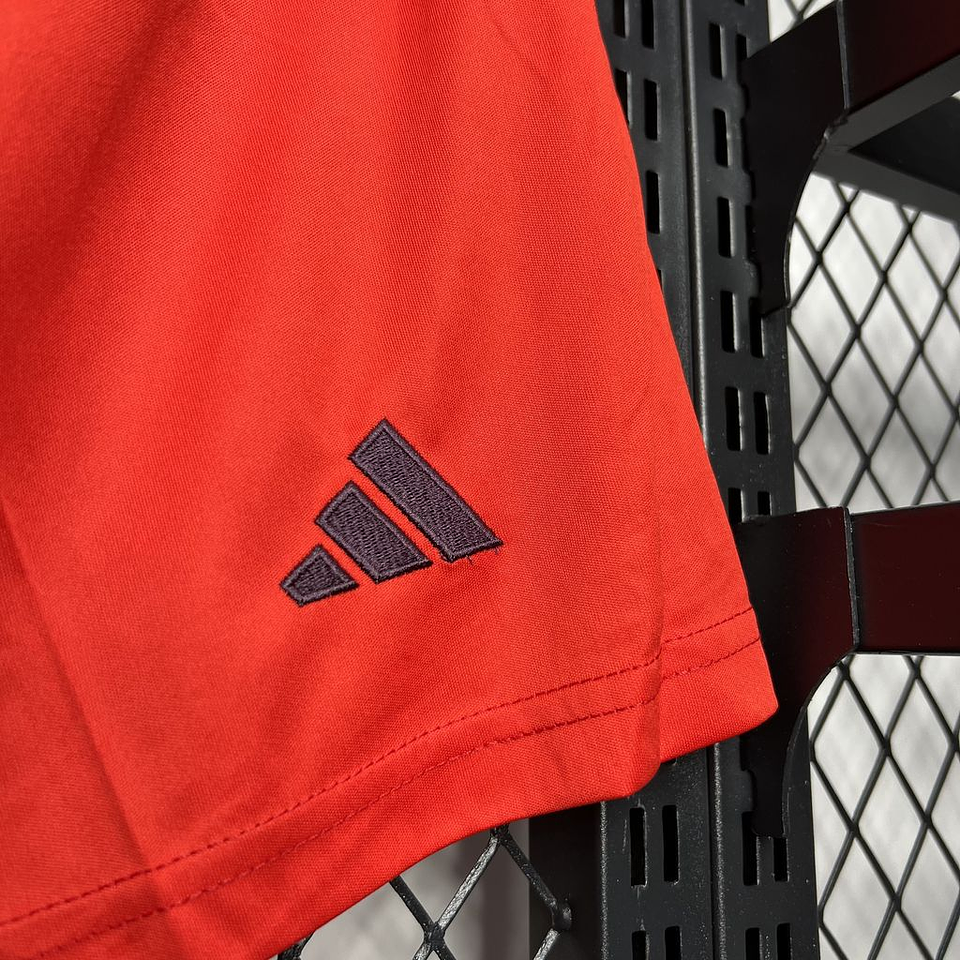 Bayern Munich Calções Equipamento Principal 2024/25 4