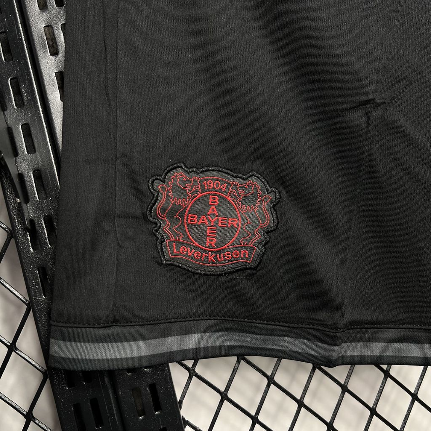 Bayer Leverkusen Calções Equipamento Principal 2024/25 3