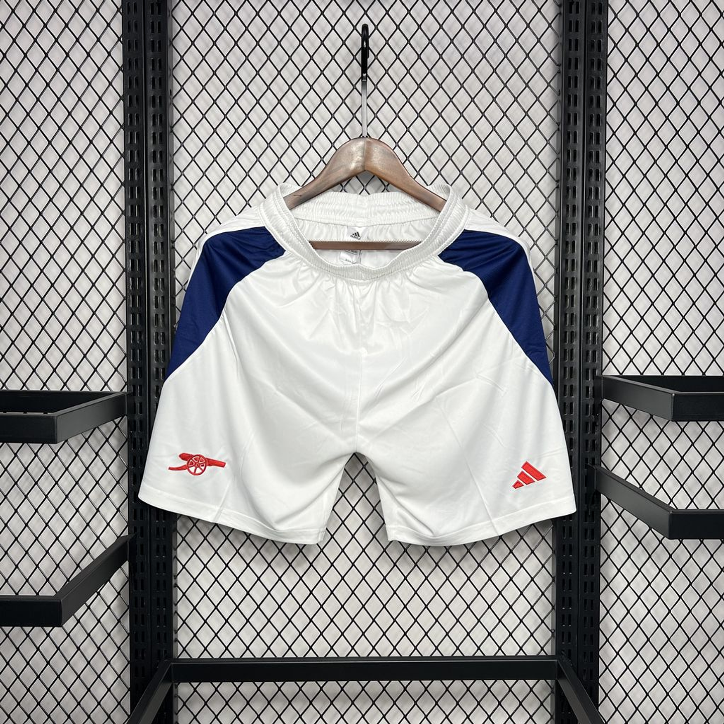 Arsenal Calções Equipamento Principal 2024/25 1