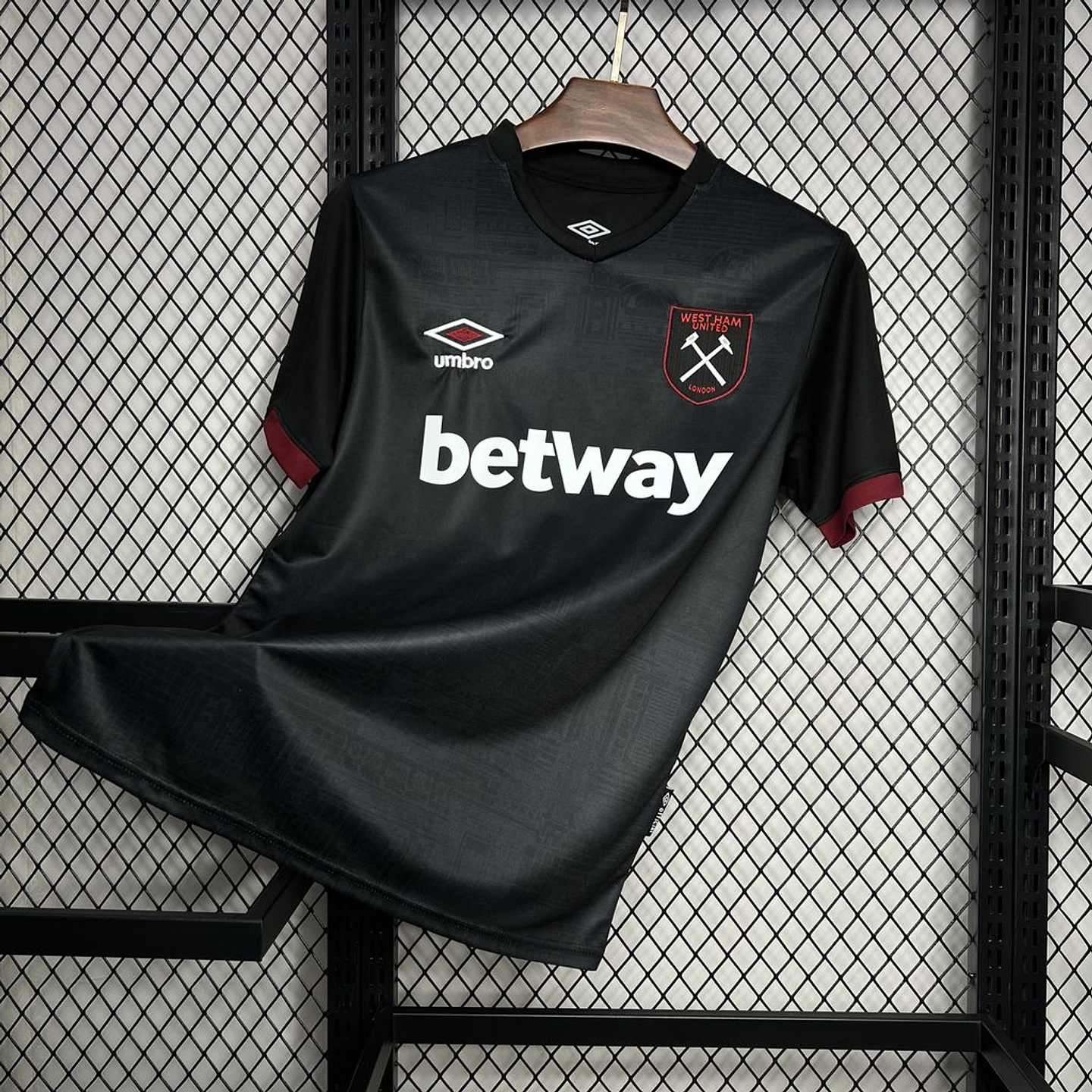 West Ham Terceiro Equipamento 2024/25 1