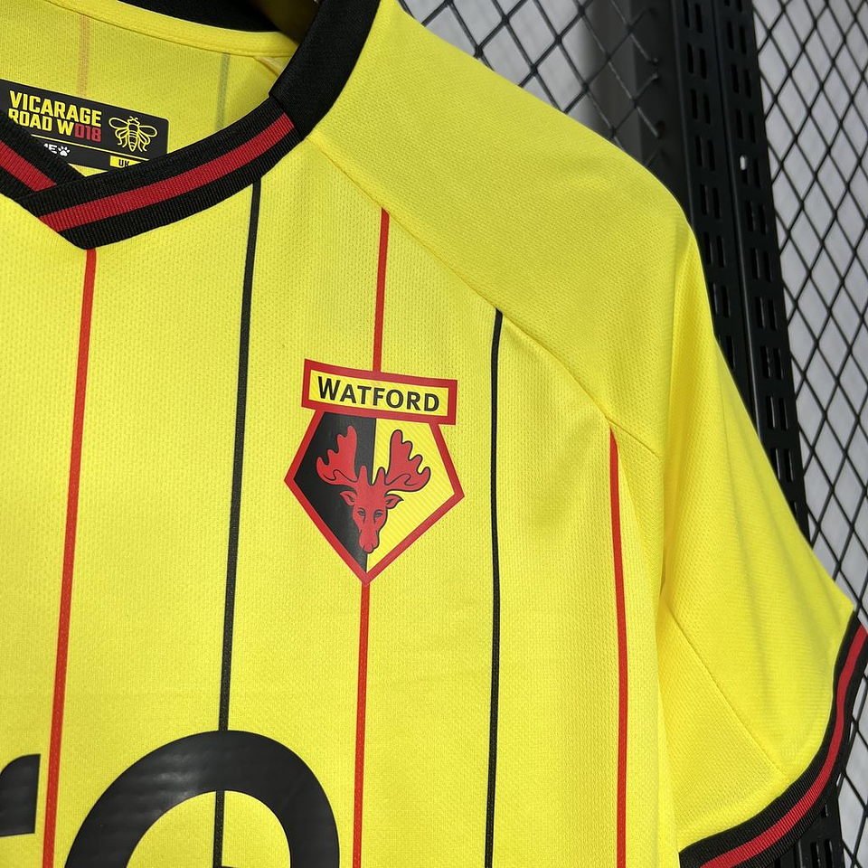 Watford Equipamento Principal 2024/25 3