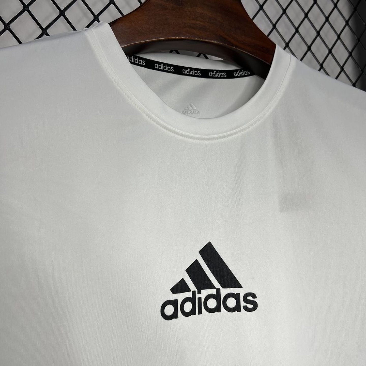 Adidas T-Shirt 3