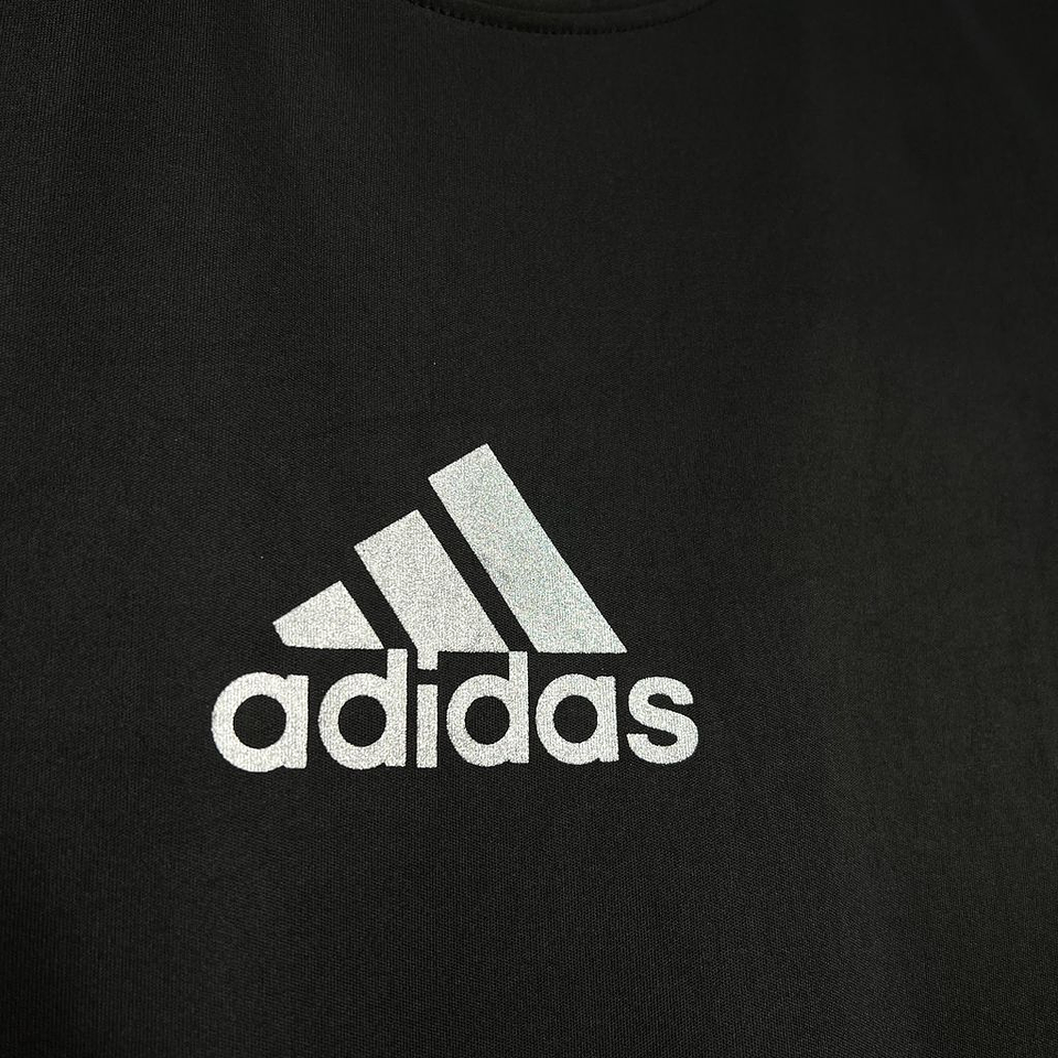 Adidas T-Shirt 3