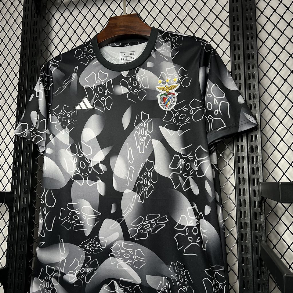 Benfica Equipamento Pré-Jogo 2024/25 6