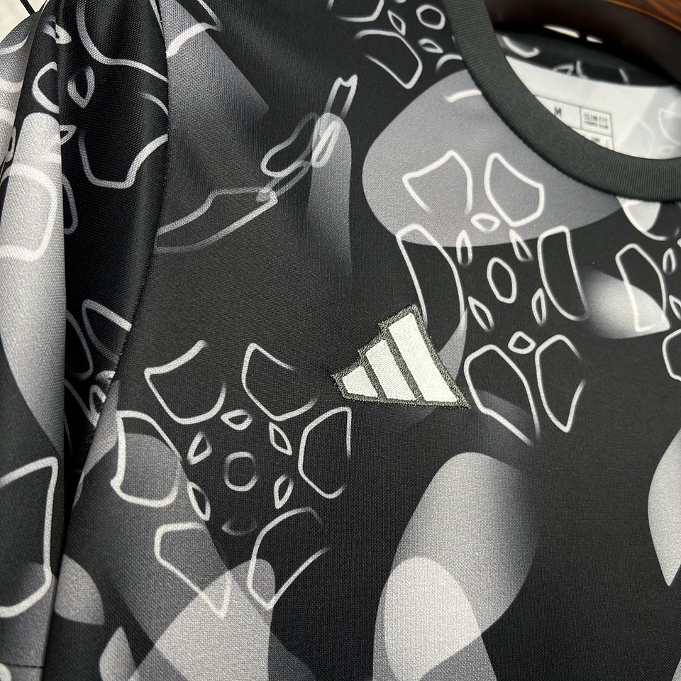 Benfica Equipamento Pré-Jogo 2024/25 4