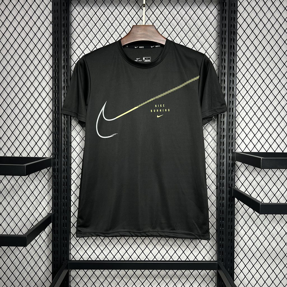 Nike T-Shirt 5