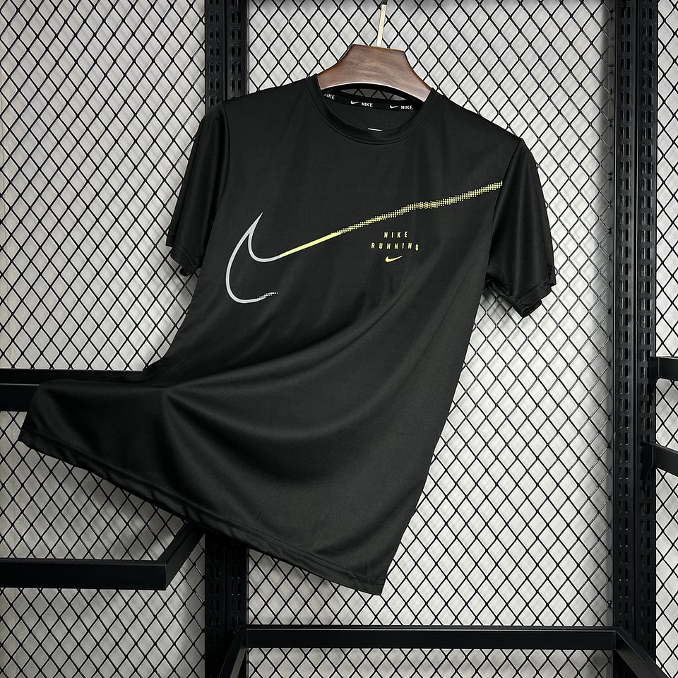 Nike T-Shirt 1