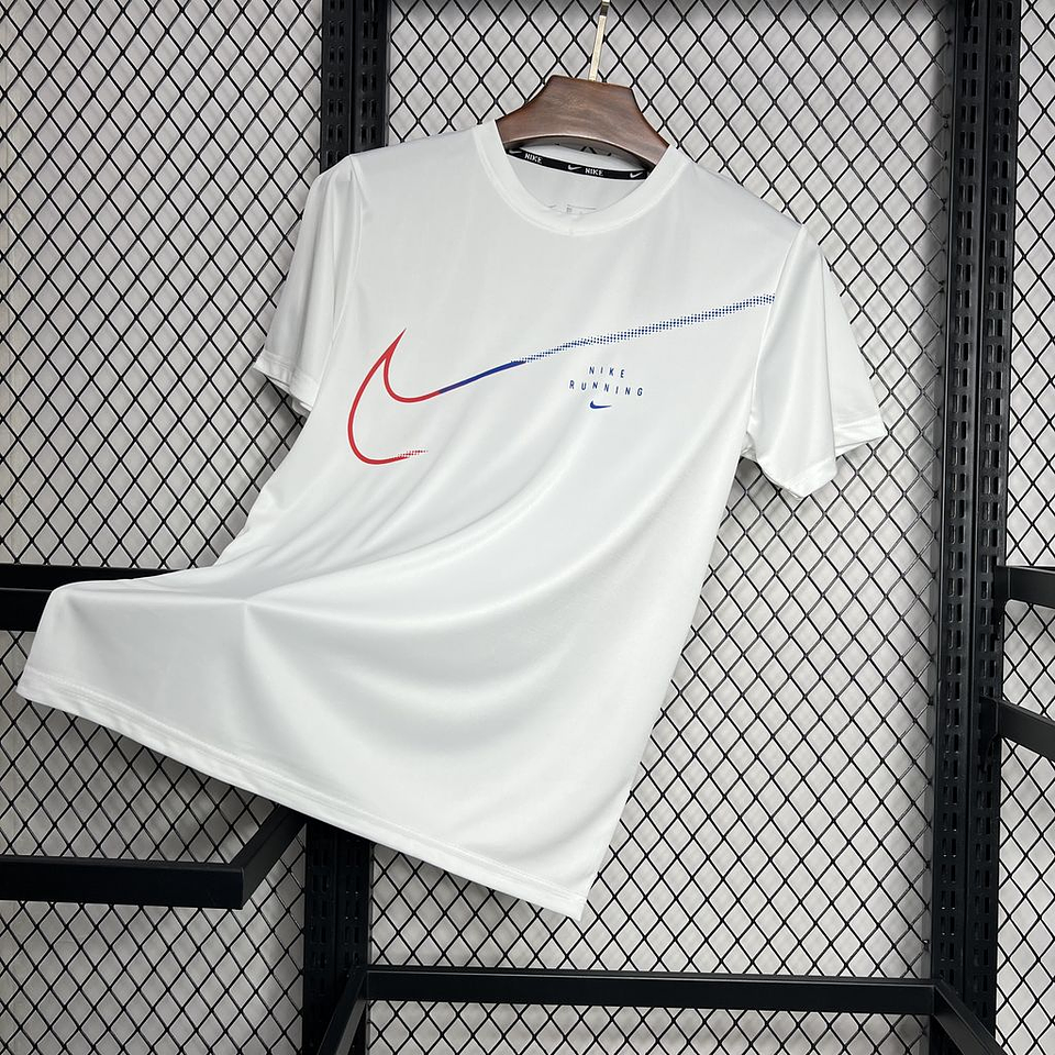 Nike T-Shirt 1