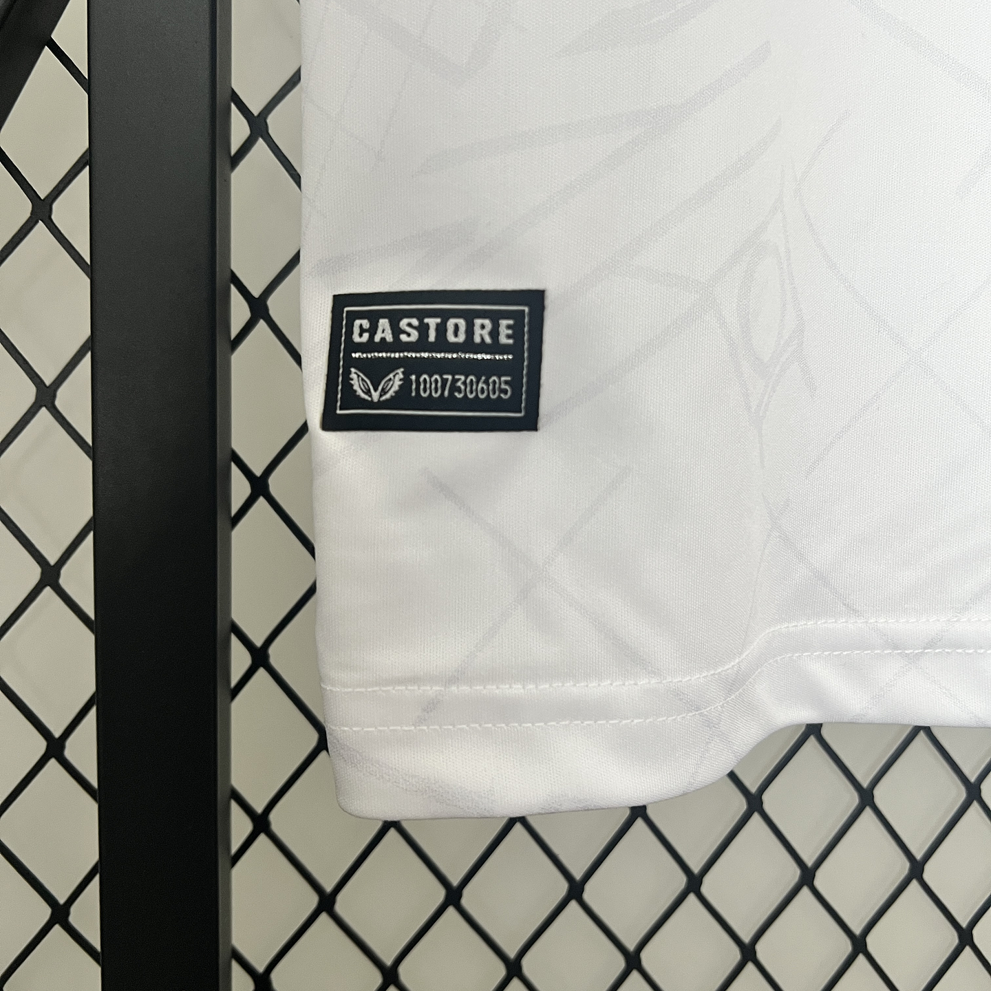 Rangers Equipamento Secundário 2024/25 9