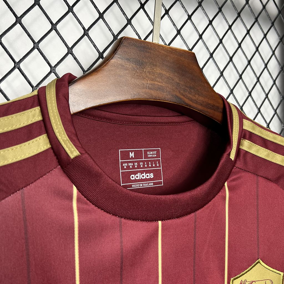 Roma Equipamento Principal 2024/25 5