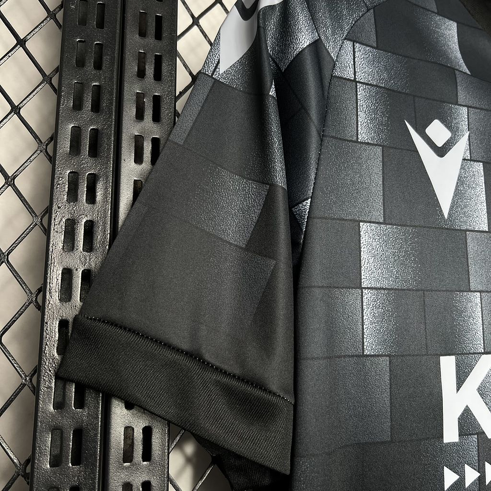 Osasuna Terceiro Equipamento 2024/25 4