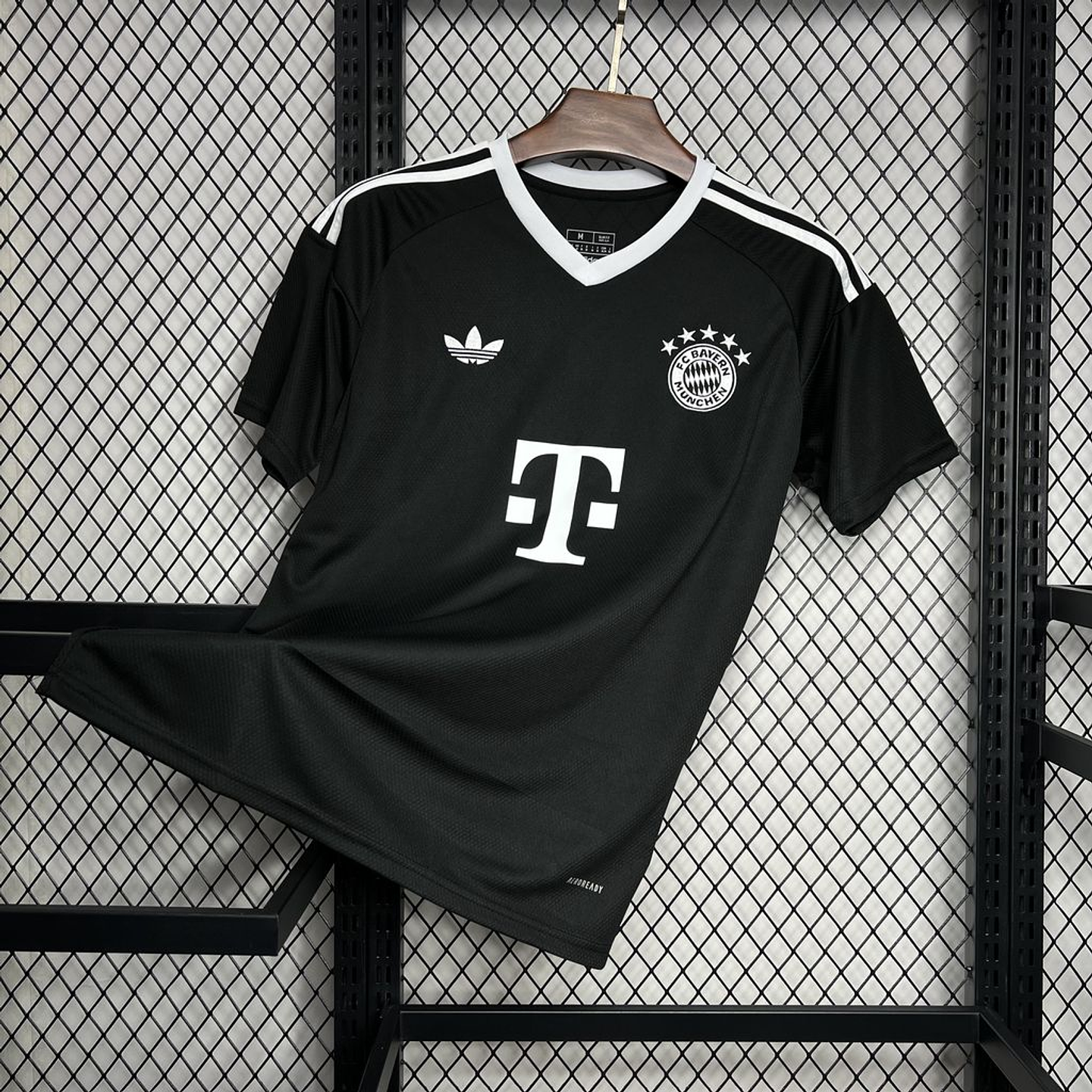 Bayern Munich Equipamento Treino 2024/25 1