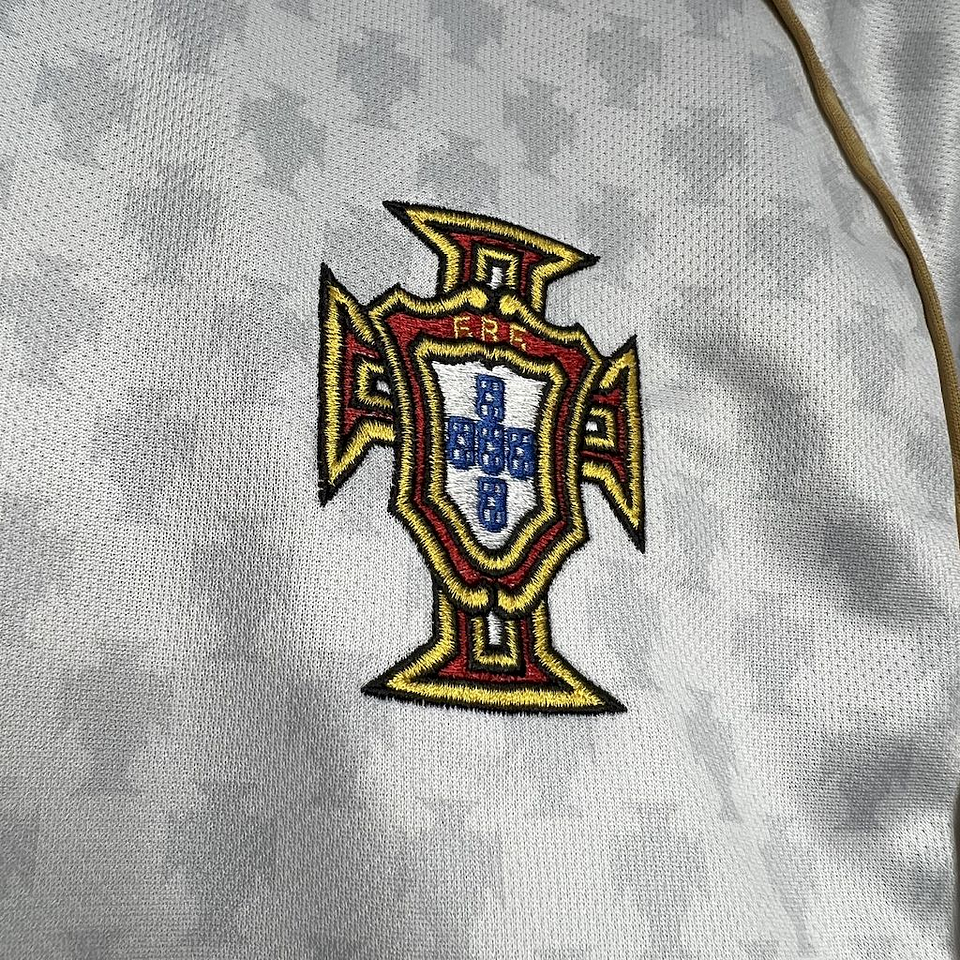 Portugal Equipamento Secundário 2004 3