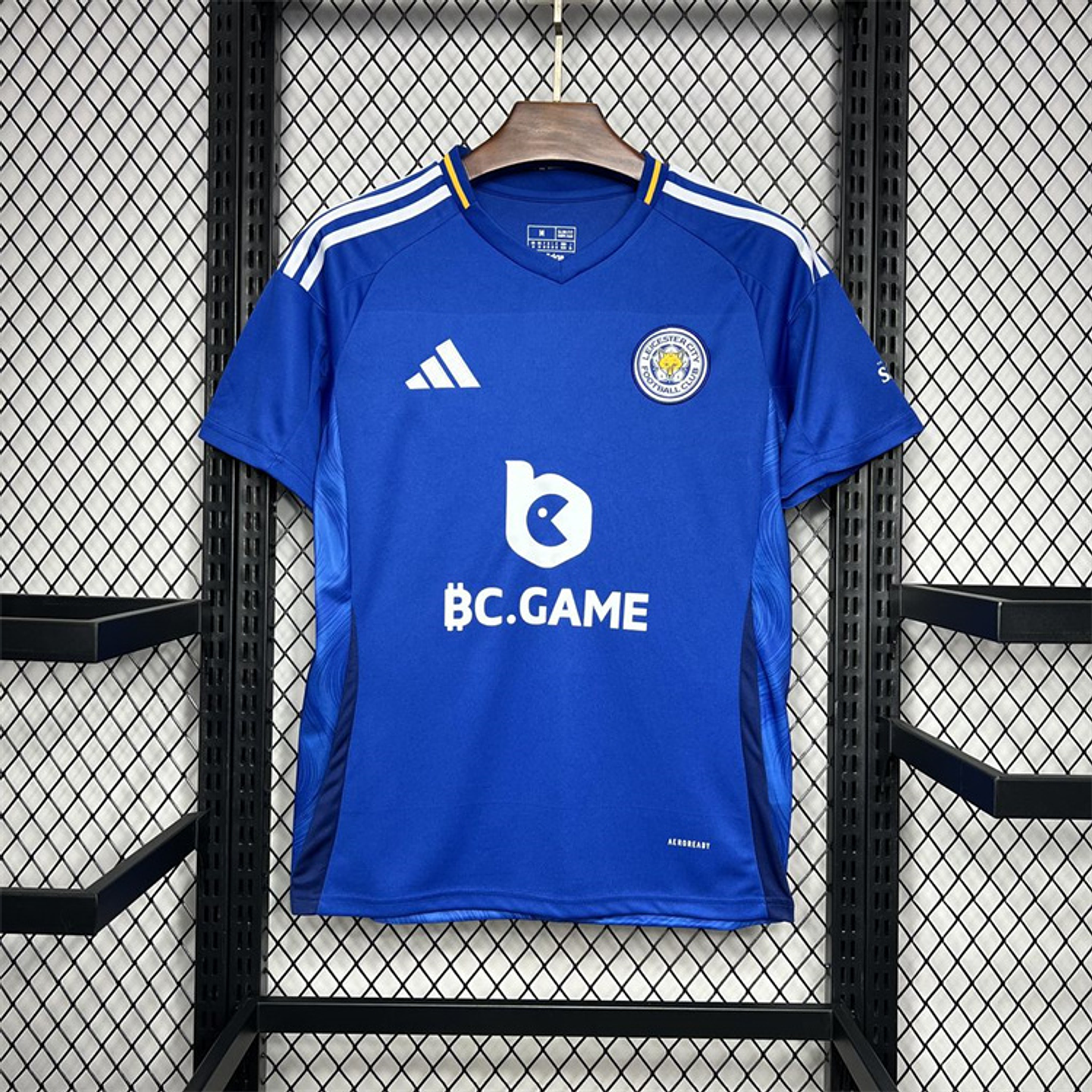 Leicester Equipamento Principal 2024/25 9