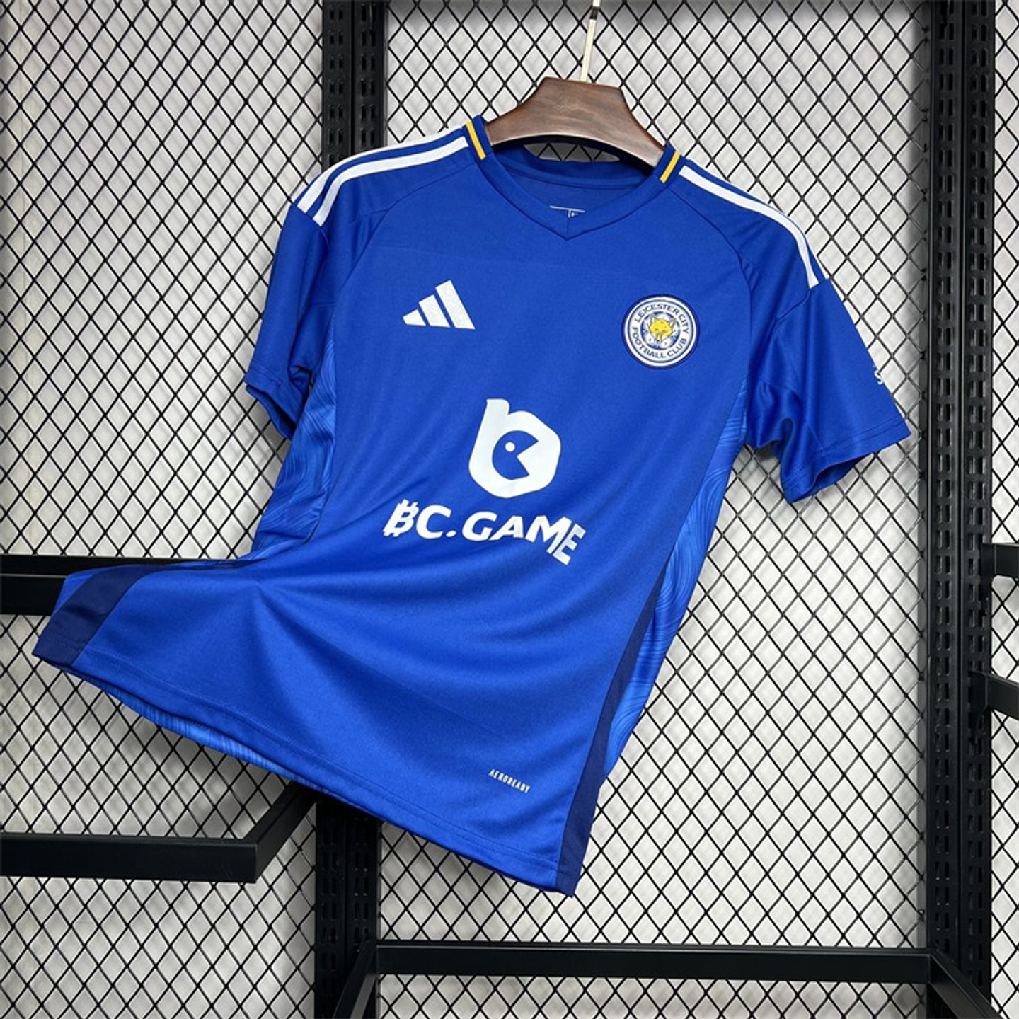 Leicester Equipamento Principal 2024/25 1