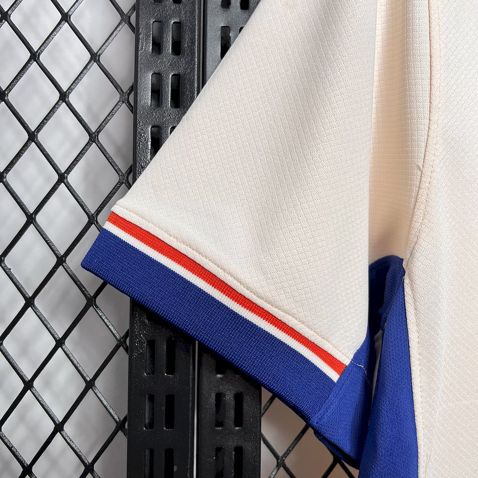 Chelsea Equipamento Secundário 2024/25 6