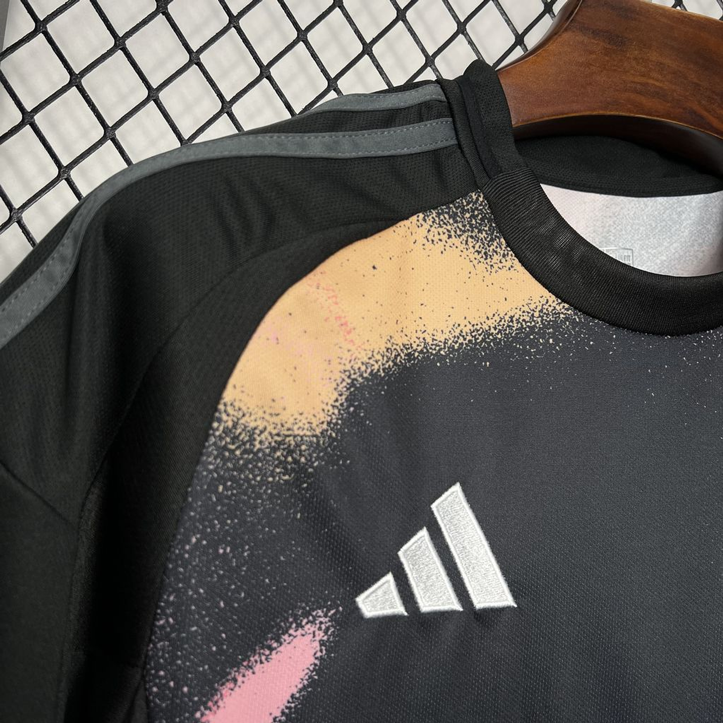 Leicester Equipamento Secundário 2024/25 4