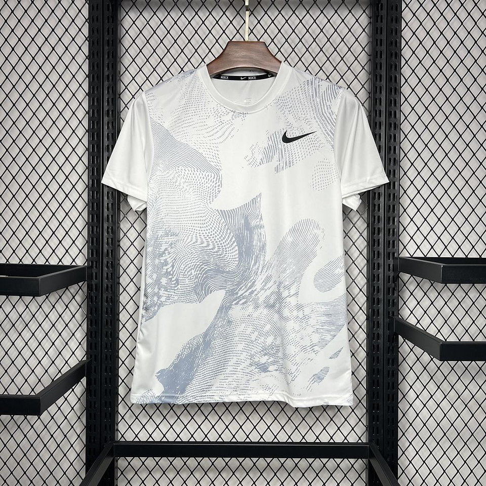 Nike T-Shirt 5