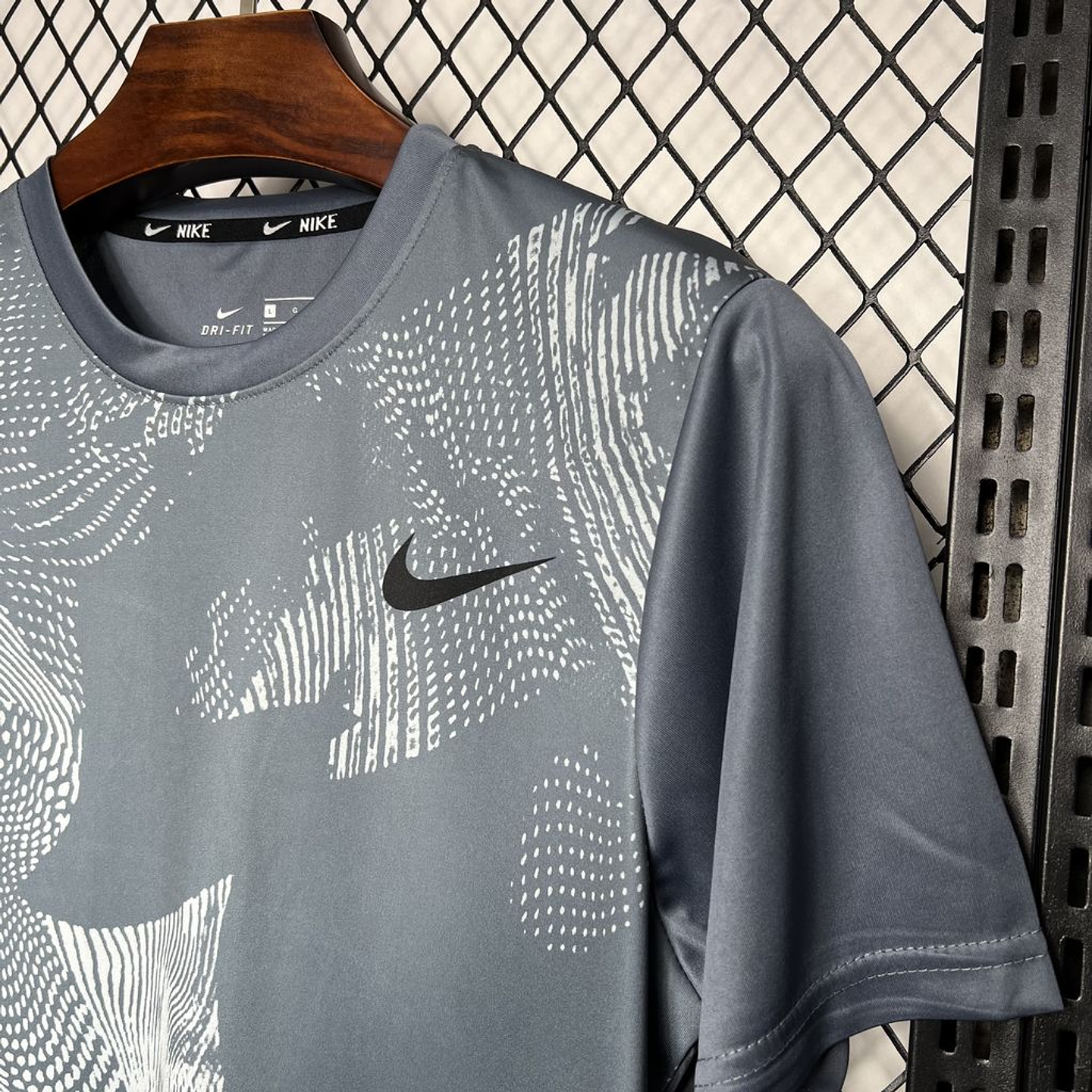Nike T-Shirt 4