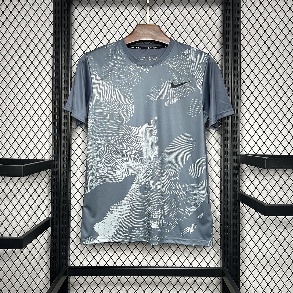 Nike T-Shirt 5