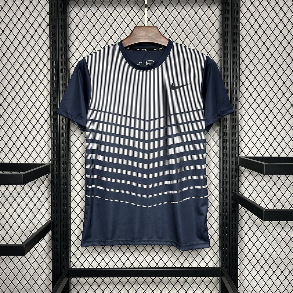 Nike T-Shirt 5