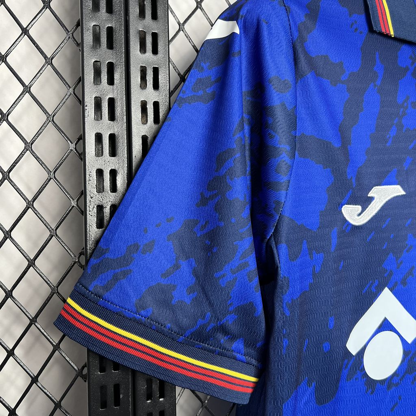 Getafe Equipamento Principal 2024/25 4