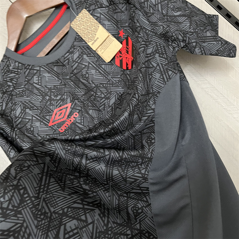 Recife Equipamento Treino 2024/25 8