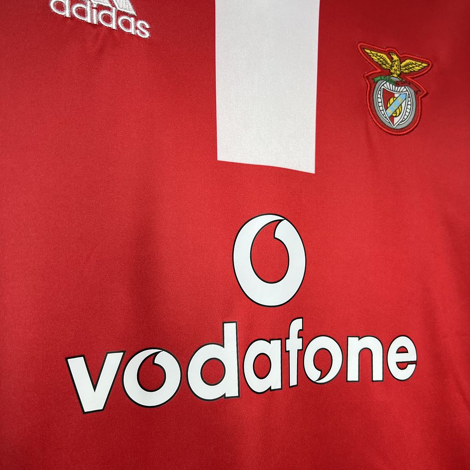 Benfica Equipamento Principal 2004/05 5