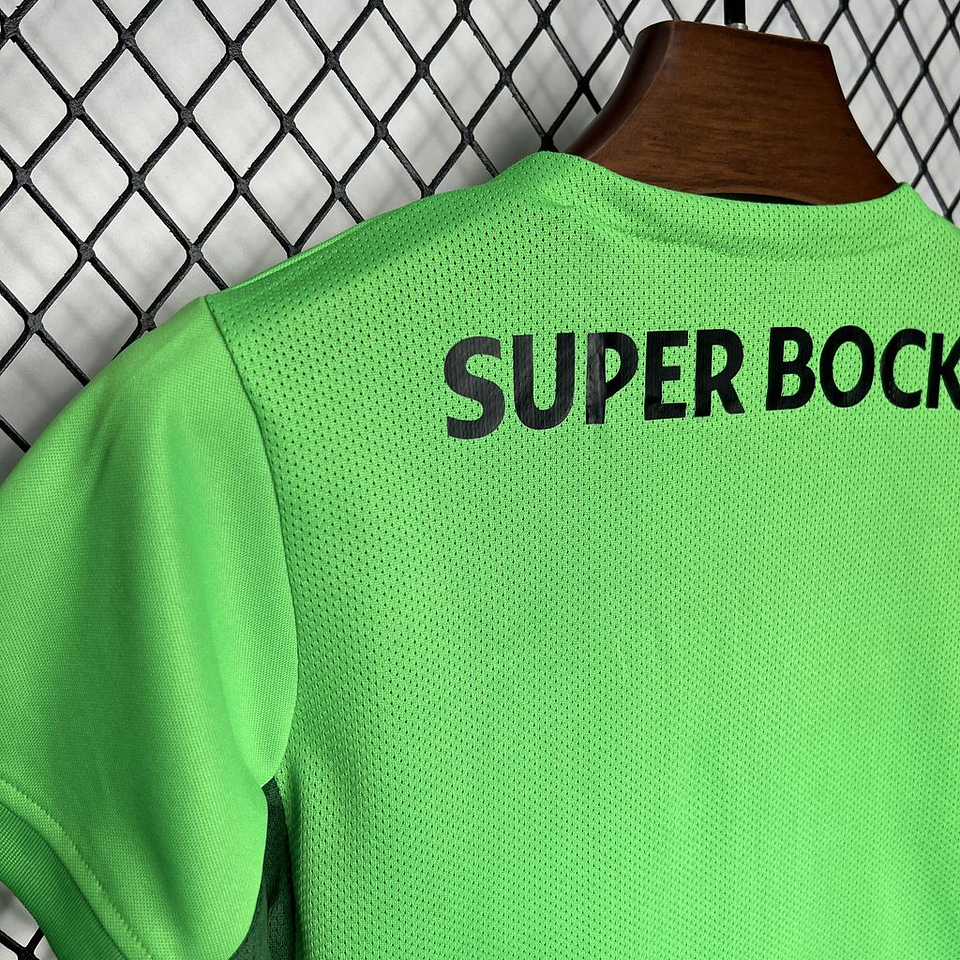 Sporting Equipamento Verde 2024/25 Kit Criança 7