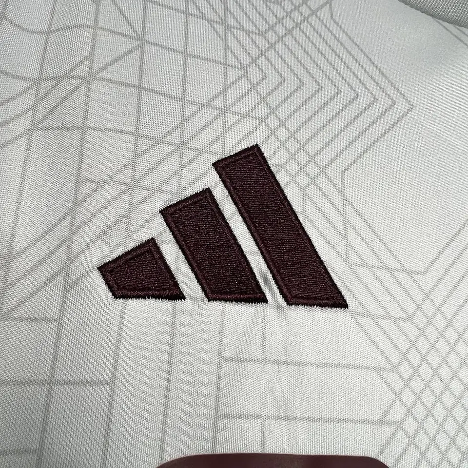 Ajax Terceiro Equipamento 2024/25 4