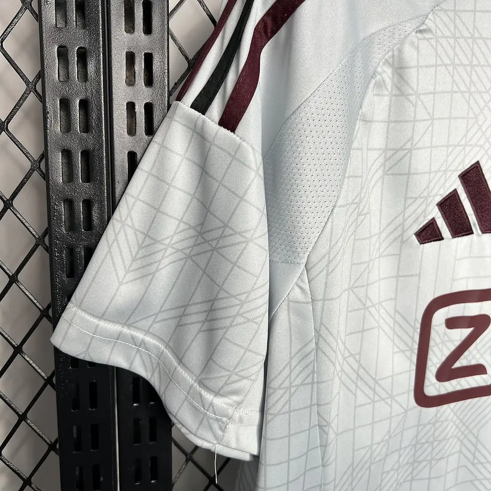 Ajax Terceiro Equipamento 2024/25 8