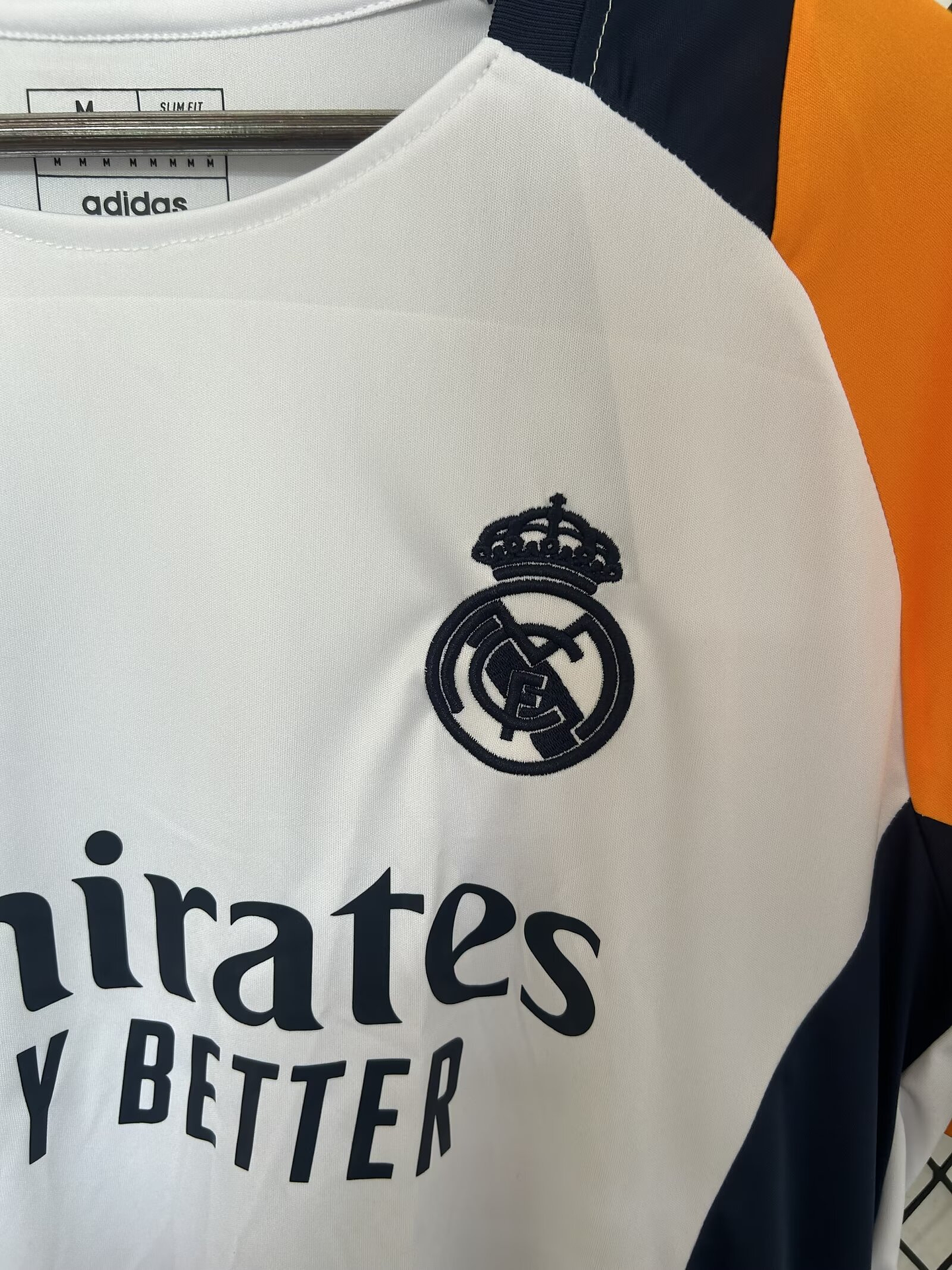 Real Madrid Equipamento Treino 2024/25 3
