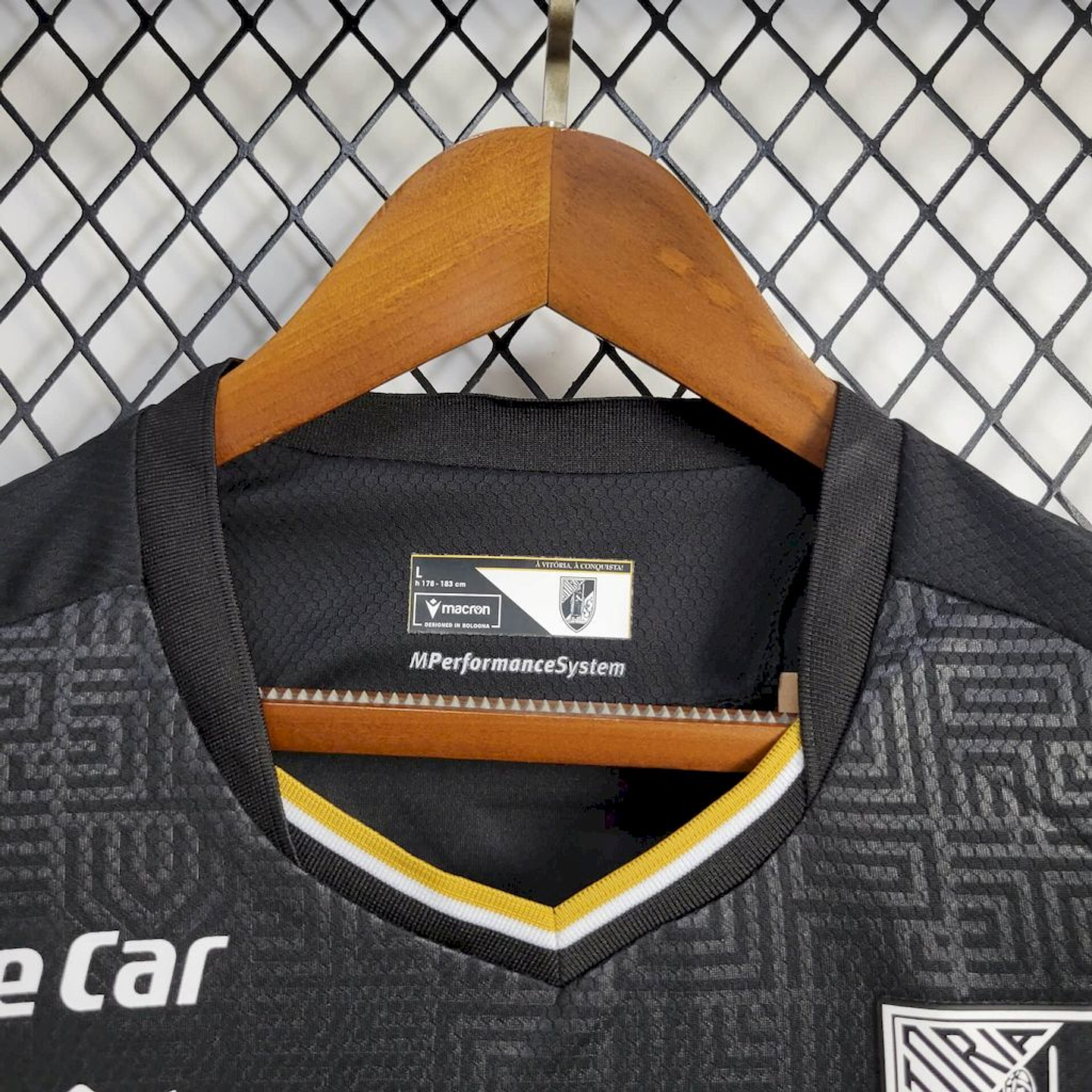 Vitória de Guimarães Equipamento Alternativo 2024/25 5