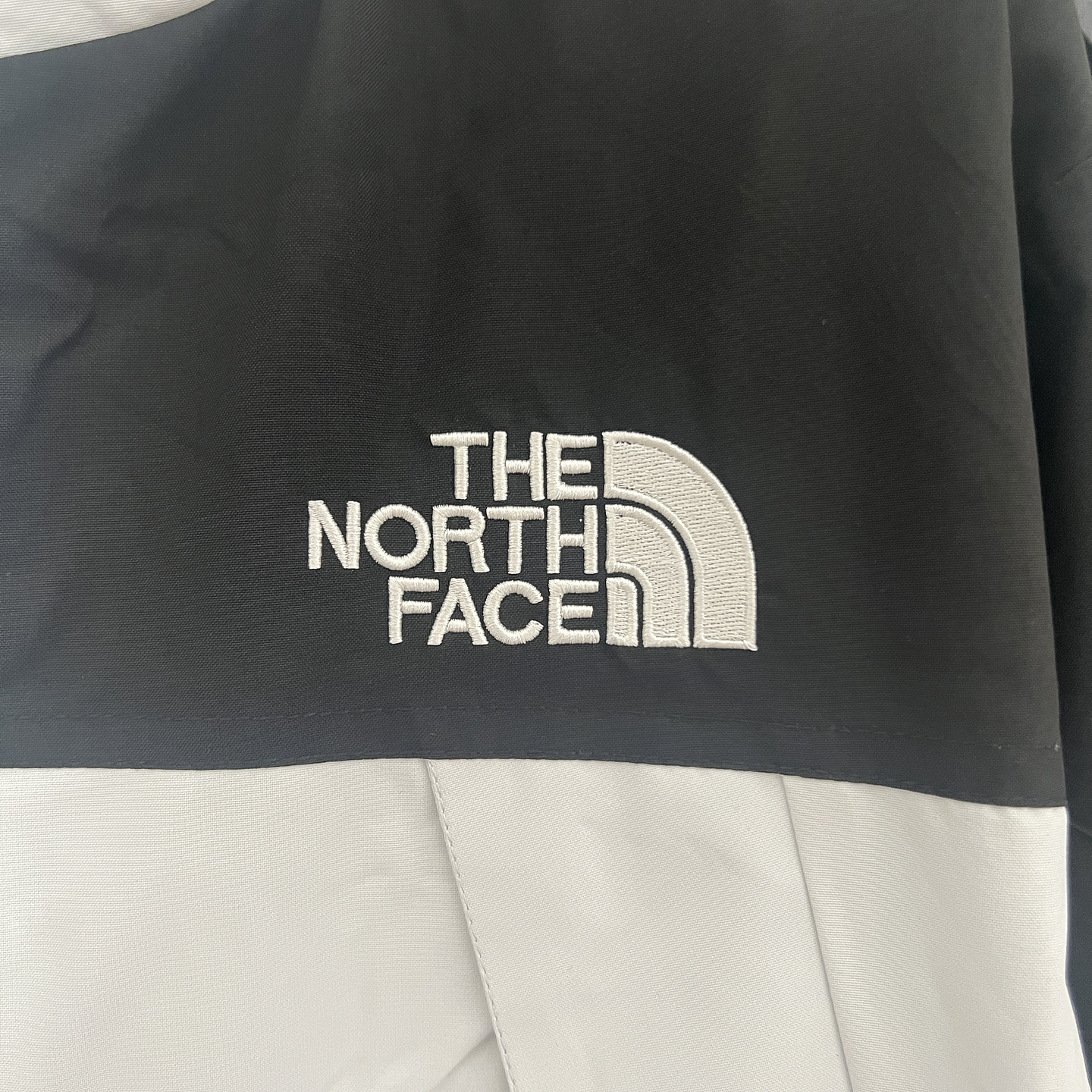 North Face Corta-Vento 5