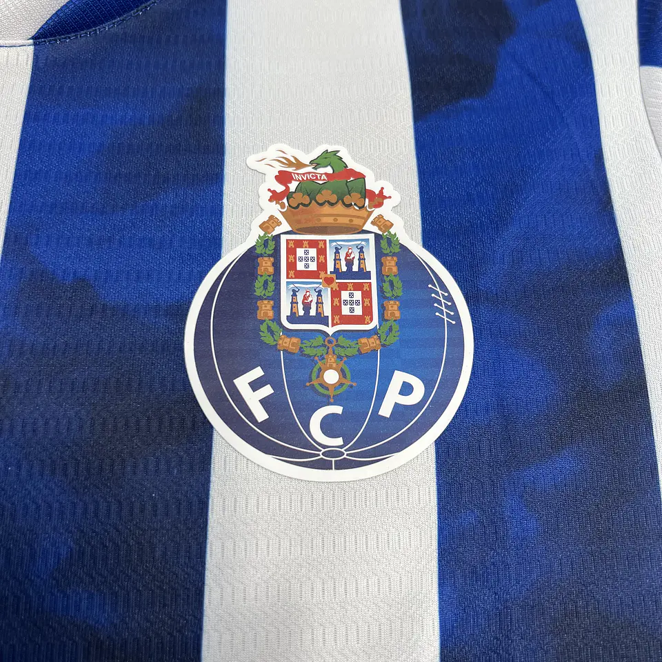 Porto Equipamento Principal 2024/25 3
