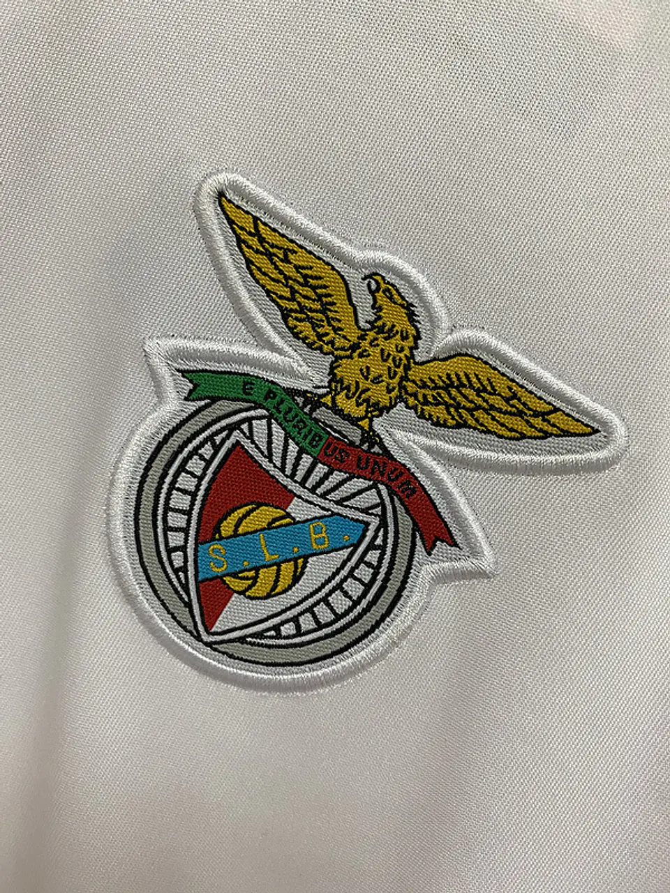 Benfica Equipamento Secundário 2004/05 3