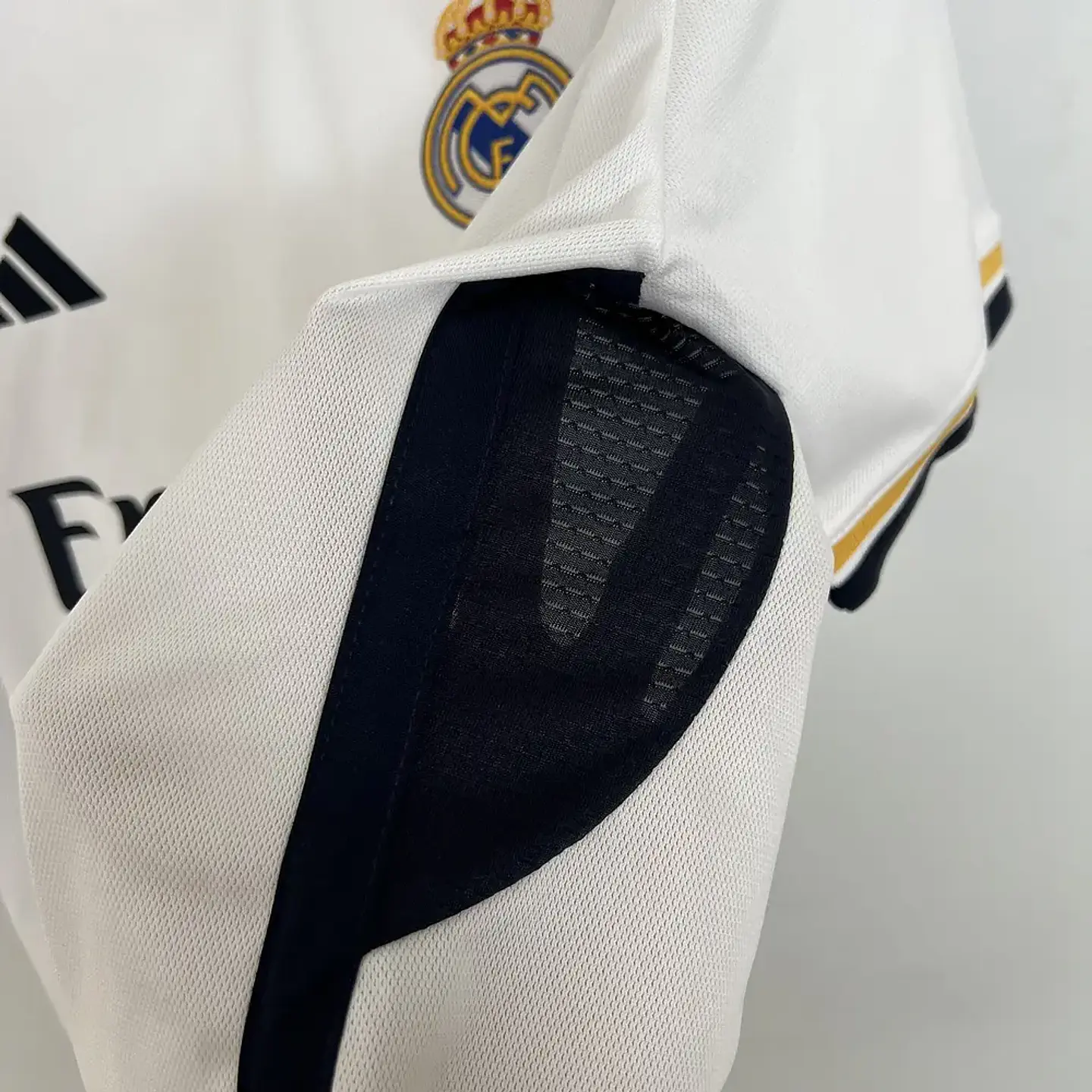 Real Madrid Equipamento Principal 2023/24 c/ personalização 