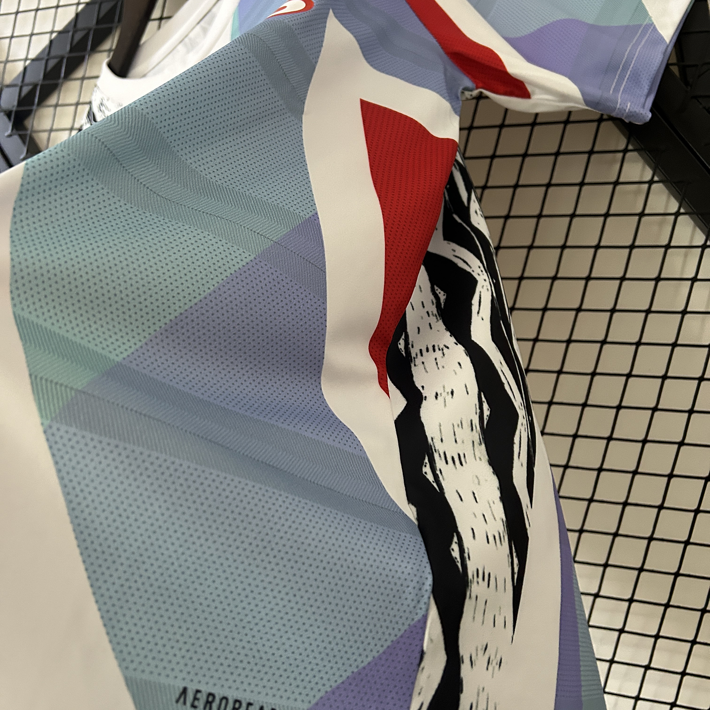 Arsenal Equipamento Pré-Jogo 2024/25 7