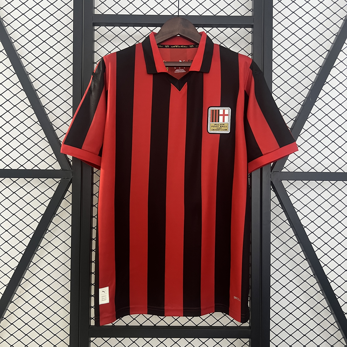 Milan 125º Aniversário 2024/25 1