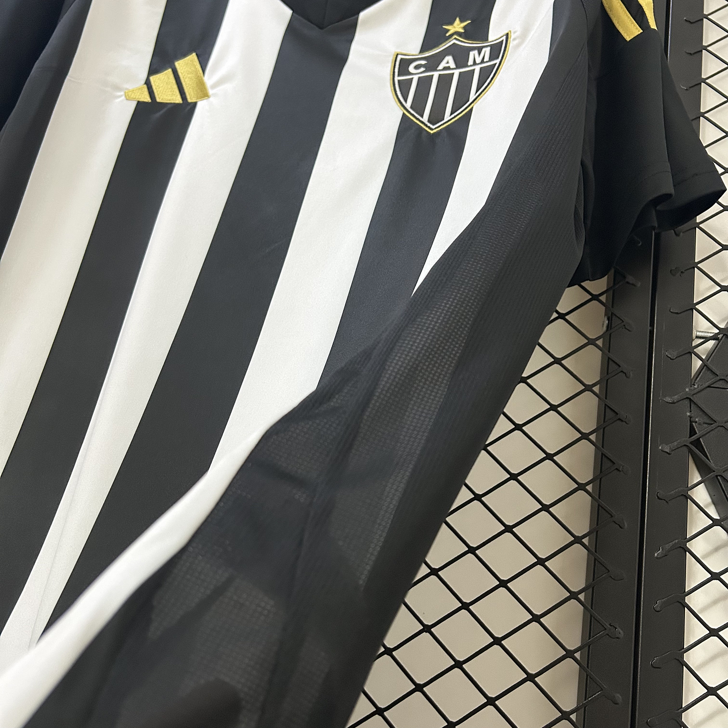 Atlético Mineiro Equipamento Principal 2025/26 7
