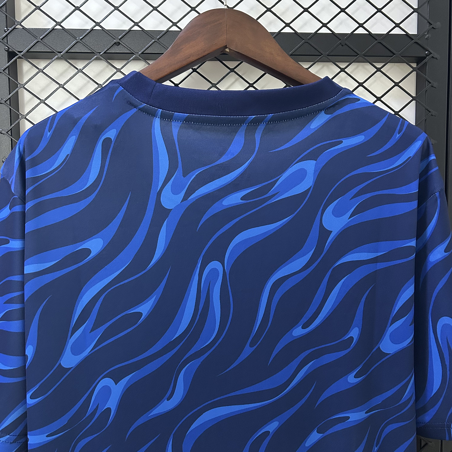 Real Madrid Equipamento Treino 2025/26 6