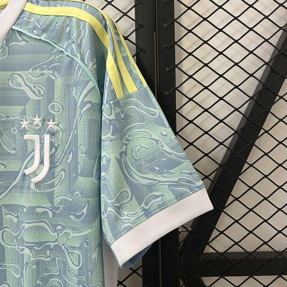 Juventus Equipamento Alternativo 2025/26 8