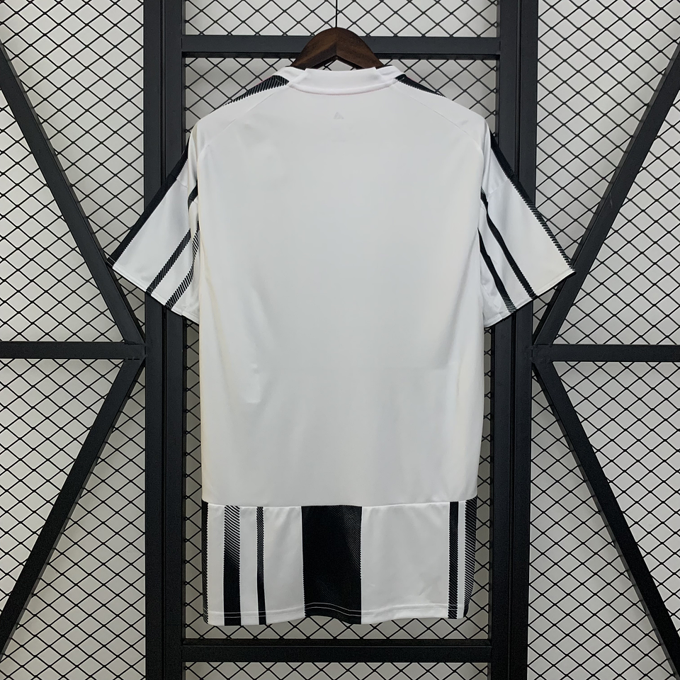 Juventus Equipamento Principal 2025/26 2