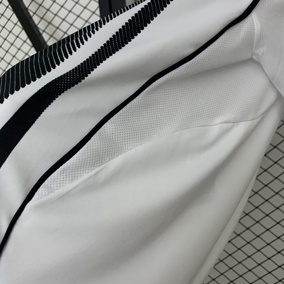 Juventus Equipamento Principal 2025/26 7